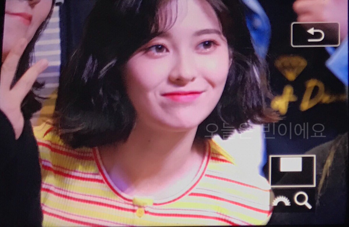 bincos0713's tweet photo. 190421 메이크스타 팬싸 예빈 프리뷰

보고싶었어 진짜로~

#DIA #다이아 #백예빈 #예빈 #Yebin @dia_official #우와 #WOOWA https://t.co/28yV4yZh3T