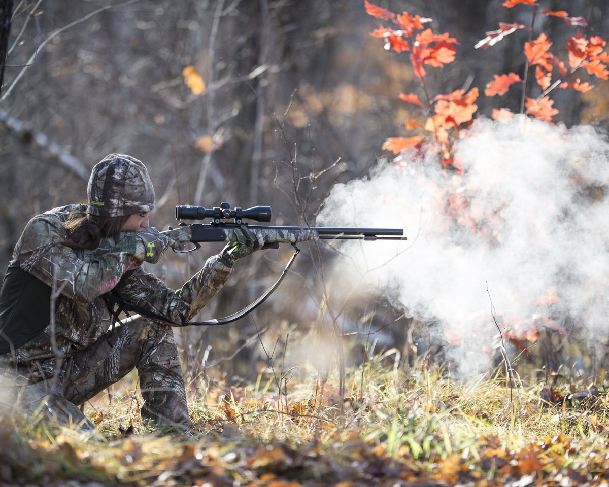TCArmsCo's tweet photo. Did you throw some smoke last season? We did with the T/C Strike™! #TCarms #TCstrike #Muzzleloader #hunting https://t.co/qwZMrGzDvU