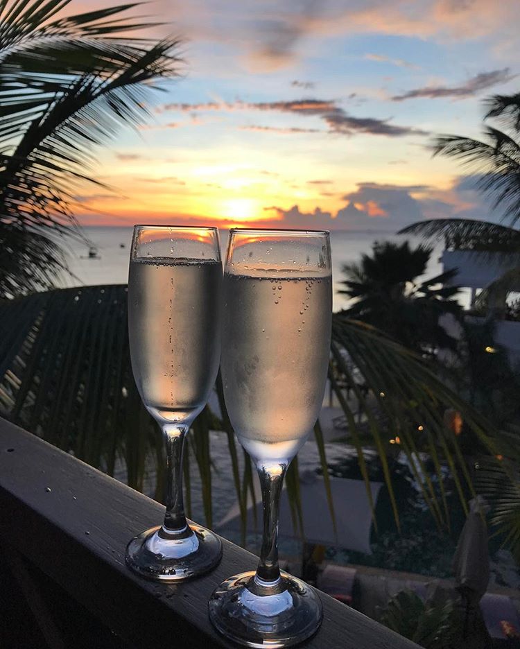 Taking the opportunity to say "Cheers!" 🥂

Once again, we're ending the season as the No 1 hotel in #Nungwi, as declared by TripAdvisor! 

If you've ever taken the time out to review us, THANK YOU!  

📸 natali_kiryahno_