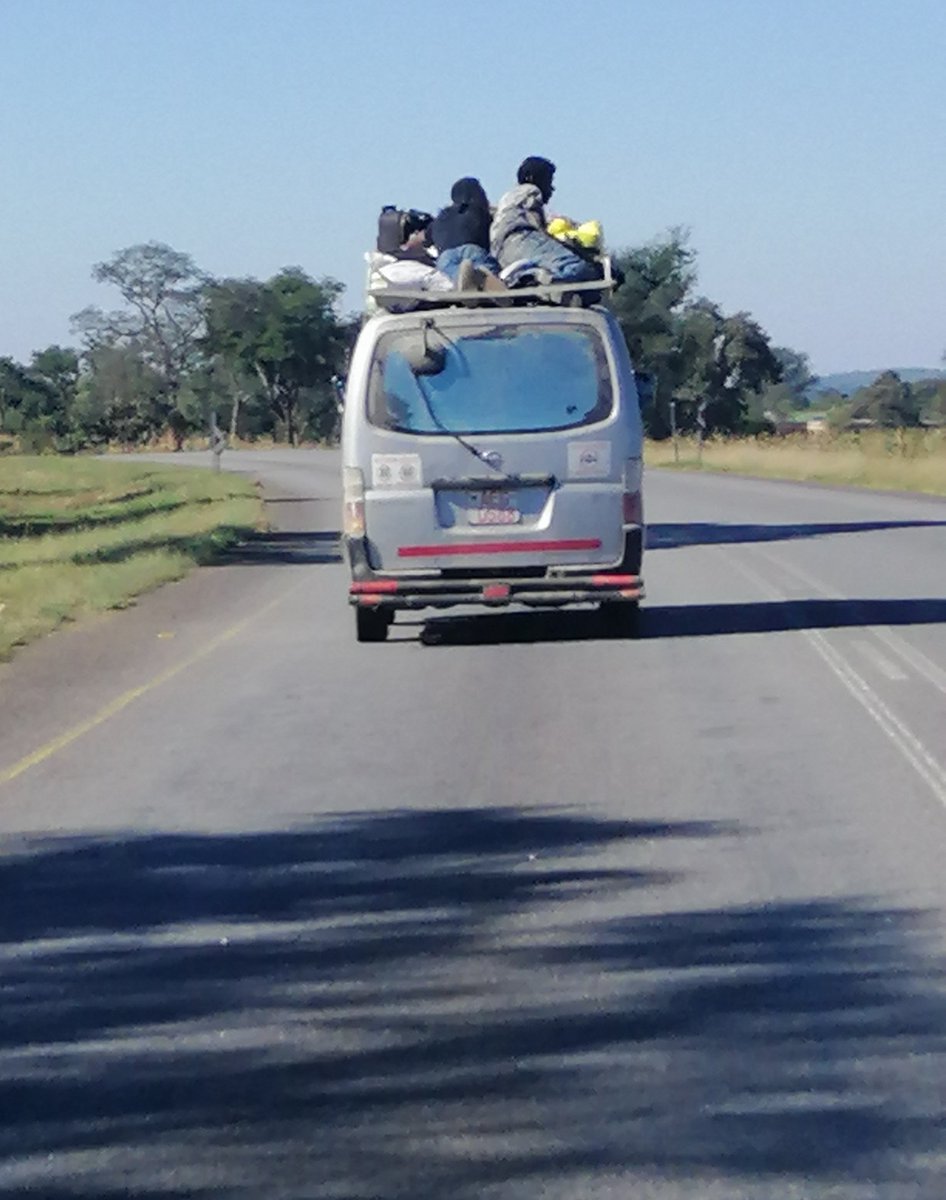 melody_vee_'s tweet image. Dear Lord, take the wheel. Look at your children, living their best lives on top of a speeding combi no less - going over 120km/h. And on a highway...I can&apos;t can.
#stupidity  #recklessbehavior #unnecessaryrisks #hwindilife