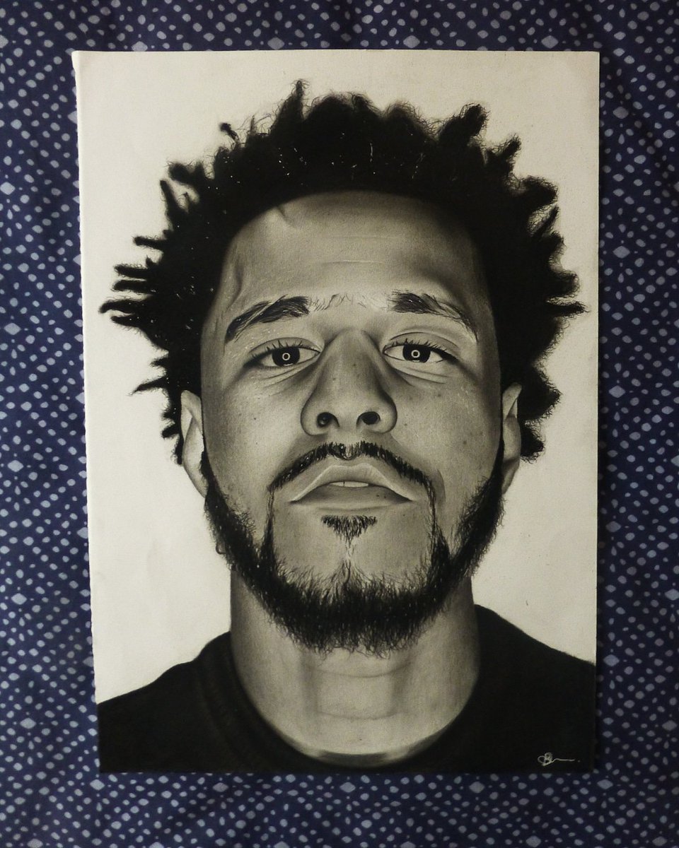 I'm officially done with my J.Cole drawing
Please RT if you can see this ✌️.
#rotd3 #rotd #pencil #pencilsacademy #dreamville #jcole  #music #pensketch #sketch #art #drawing #artist #pen #sketching #artwork #pendrawing #sketches #KOD #draw #pencildrawing
