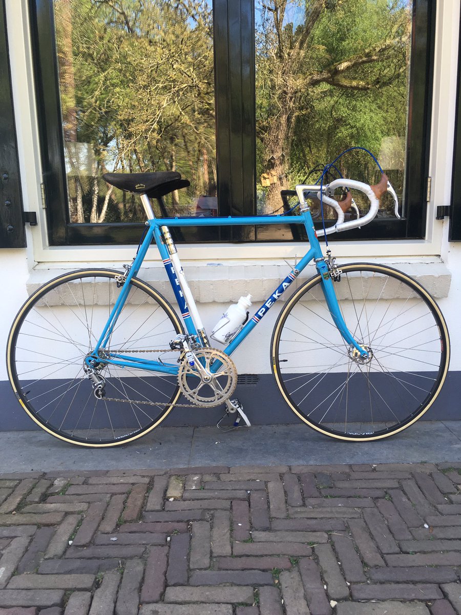 Perfect day for an Easter ride on an good old steel vintage bicycle #reynolds531 #mavicma40 #clementtyres #campagnolorecord #sellaitalia #reginachain