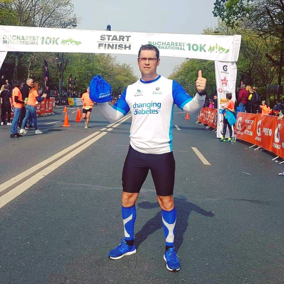 sportsdiabetes's tweet photo. Dupa cursa de ciclism de la Seciu, Vlad a continuat si astăzi, alergând 10 km la Bucharest Internațional 10k.
Bravo, Vlad! 🏃♂️
•••
#sportsdiabetes #changingdiabetes #novonordisk #medtronic #running #runtype1 #bucharest10k https://t.co/TfmikxQeoW