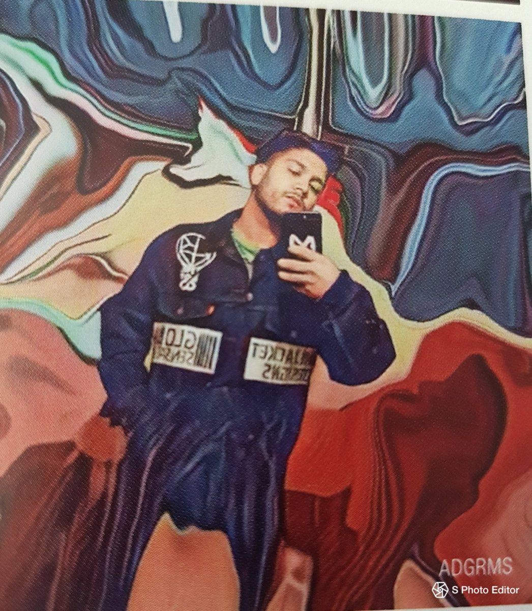 no1vintagegirl's tweet photo. "#ADGRMS "#fantasyportrait #custom #jeanjacket by @Jeanjacketdesigns for client #indiandj @audiogerms youngest #Indian #dj to sign to @SpinninRecords sponsored by #GlobalSensation supported by @QUINTINOO @JewelzSparksFC @androsilvat @el3nd #sunburnfestival2019 #mumbai #india https://t.co/dsqtSkSy7L