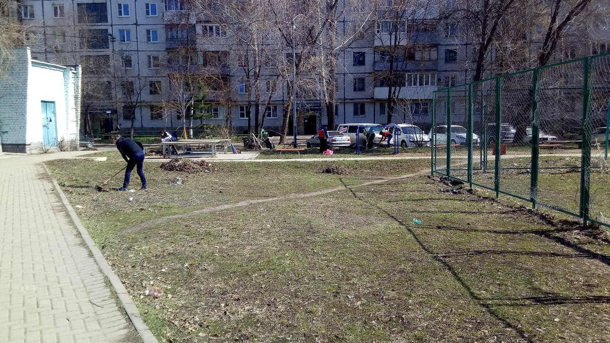 Не остались без внимания и спортивные площадки. <a href="/promadm/">Promadm.samara</a> <a href="/Chernyshkov_VA/">Чернышков Владимир</a> #ЯЛЮБЛЮСАМАРУ  #ЧистаяСамара