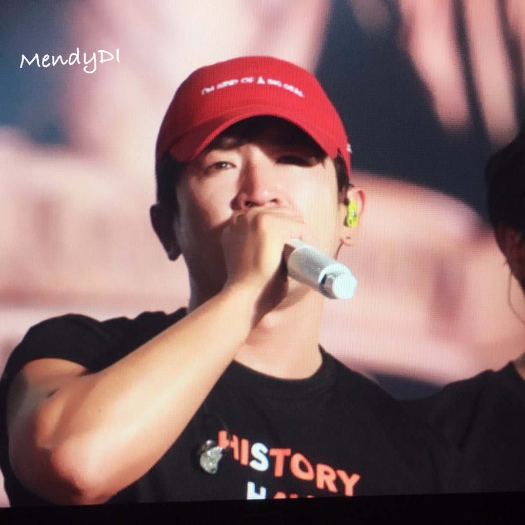 _MendyDI's tweet photo. 190421 #신화 콘서트 #이민우 https://t.co/GJih4wSWMn