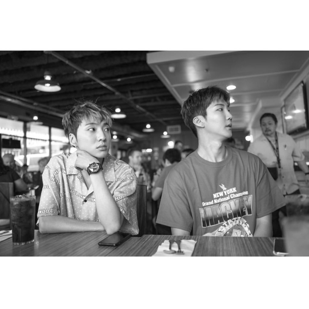 TeamWINNERtrad's tweet photo. [#KANGSTAGRAM] Atualização do #YOON

"Hyung e eu"

https://t.co/imNz1EwF1o https://t.co/t5QbN1jnhH