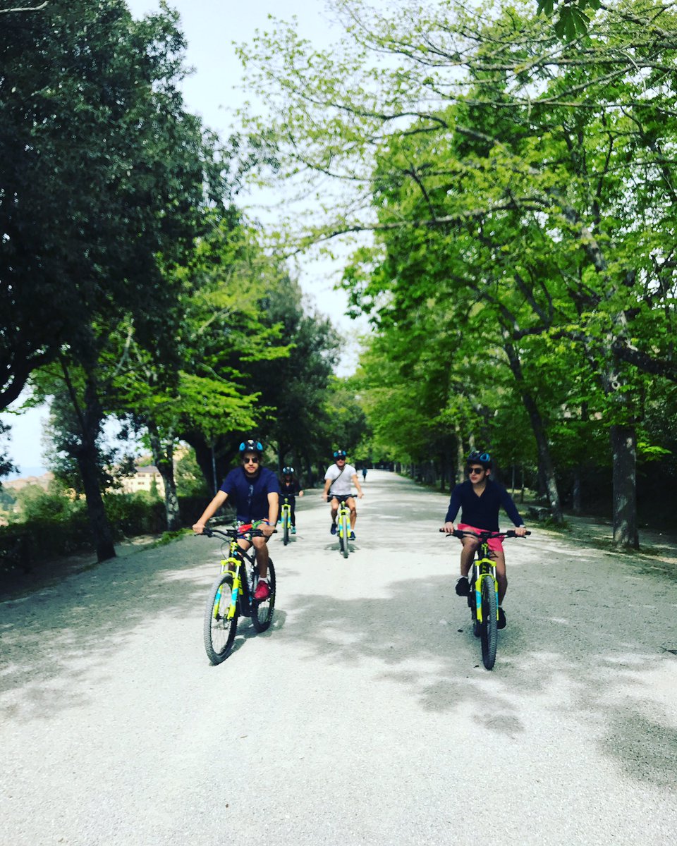 Cortona Bike tour 🐣 <a href="/Ilfalconiere/">Il Falconiere</a> <a href="/CortonaCenter/">Cortona Center</a> <a href="/Infocortos/">Infocortos</a> <a href="/cortonaweb/">Cortonaweb</a> #cortona #cortonatwitter