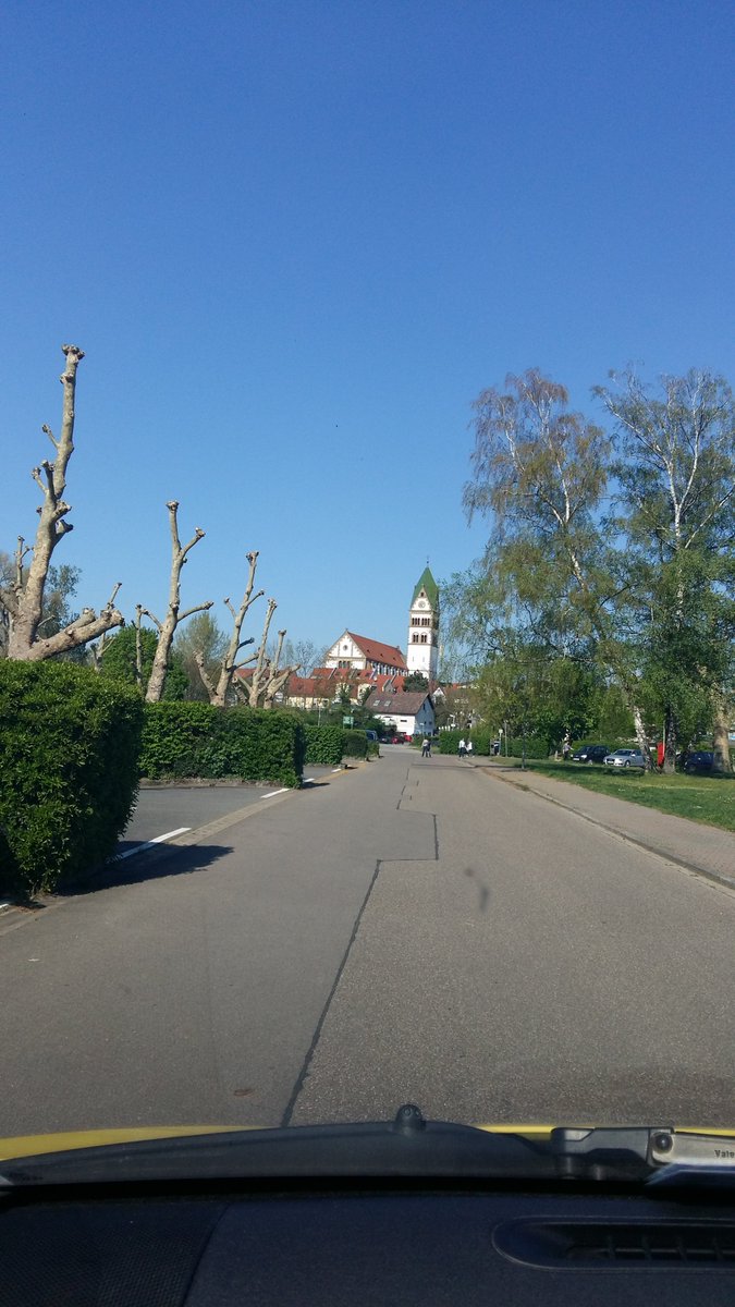 PariLipperts's tweet image. Driving around in #Ketsch yesterday after #trading , and today in #Mannheim to #lunch w/ #friends #Germany