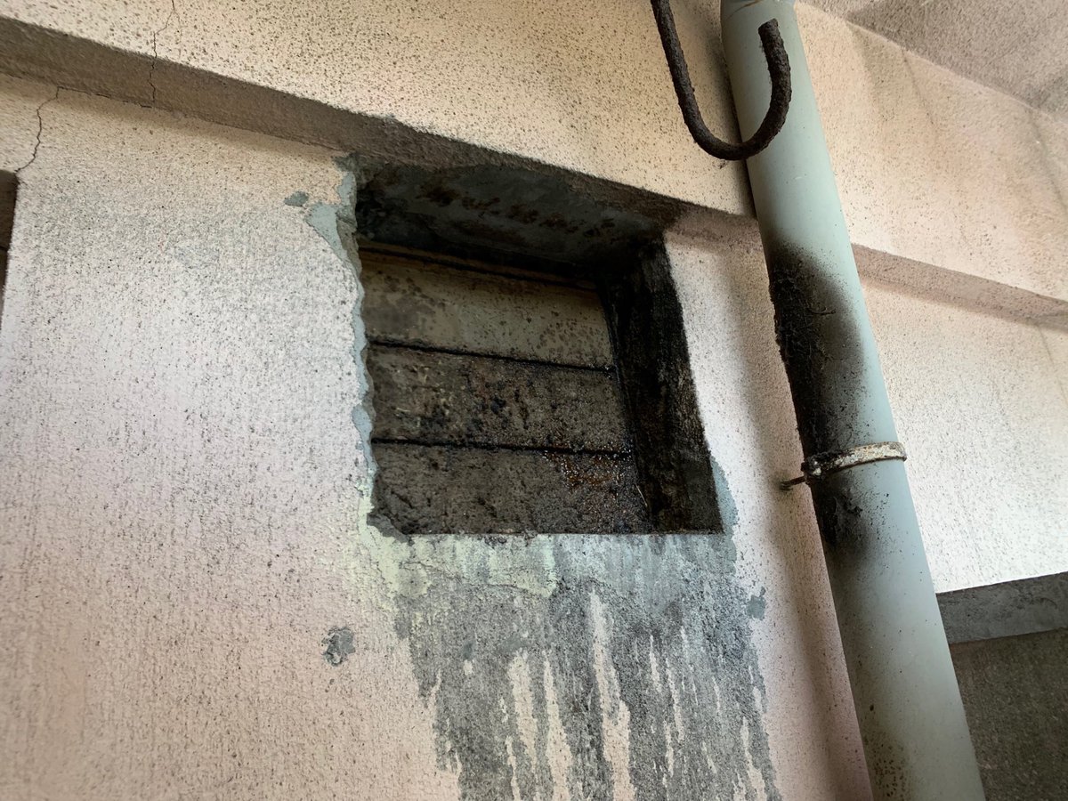 武生テック 大分県佐伯市の電気 水道工事屋 No Twitter 換気扇 の排気シャッターが開かない キッチンの換気扇は掃除が必要だけど やらない といつか排気シャッターが油で開かなくなる こうなったら取替えしかない 換気扇工事 井戸工事 水道工事 電気工事