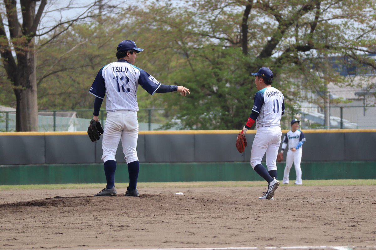 高松宮杯決勝戦

vs京北カイザース様

ボコボコに行かれまして、大人しく敗退が決まりました。投手力とチャンスでの一本が出せるよう今後とも精進してまいります！