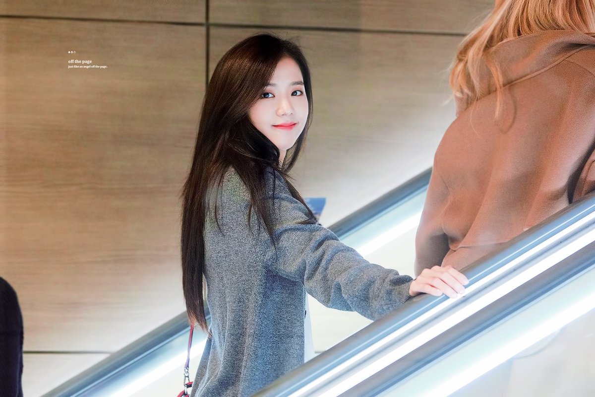 manring_yi's tweet photo. 말랑떡 https://t.co/pbf1slMg8v