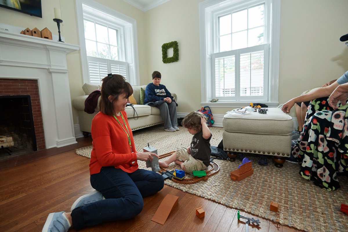 HEADstrongFnd's tweet photo. Did You Know: One night at Nick's House costs $150.  Help fund a night at Nick's House for a family that has been affected by cancer here: https://t.co/Gzkrv8ntC3 https://t.co/sM4ECuTA5f