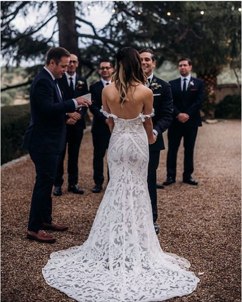 WDdresses's tweet photo. I do ✨  https://t.co/HFTc9xSa73 #WDOfficial #WeddingHour https://t.co/M3cNm9K25Q