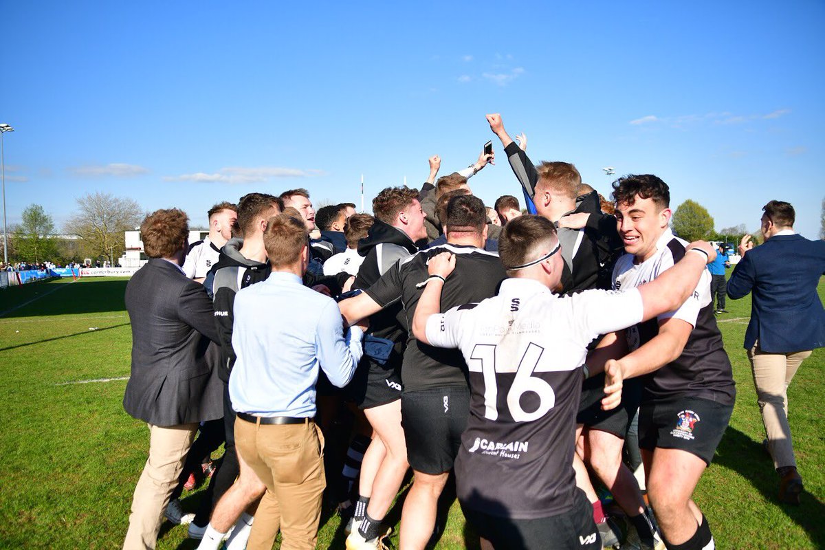 UGRFC's tweet photo. 💙| #Varsity19

Happy Easter to all our followers, sponsors and fellow #TeamGlos clubs.

As we’ve been doing all weekend we’ve been posting some pictures from our Varsity win against Worcester.

@danhillphoto 

#poweredbypulsin #4rthur #4andcounting https://t.co/8J0TeM7wNC
