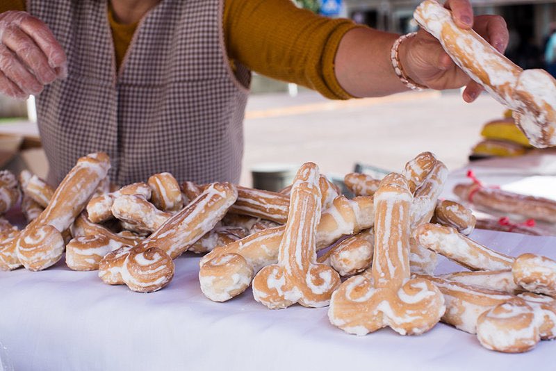 WhoresofYore's tweet photo. Penis shaped breads are still baked every June in the Portuguese town of Amarante. https://t.co/YDVaA5gnip