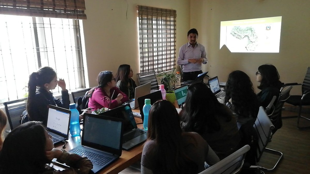openknowledgenp's tweet photo. Thank you @naxanp 🙏 🙏 for hosting our Open Data Women Fellow 2019 for the organization orientation and training around digital mapping &amp; use of location data. #OpenDataFellow #WomenInData #OpenMapping #LocationMatters https://t.co/yK7v5TFdnl