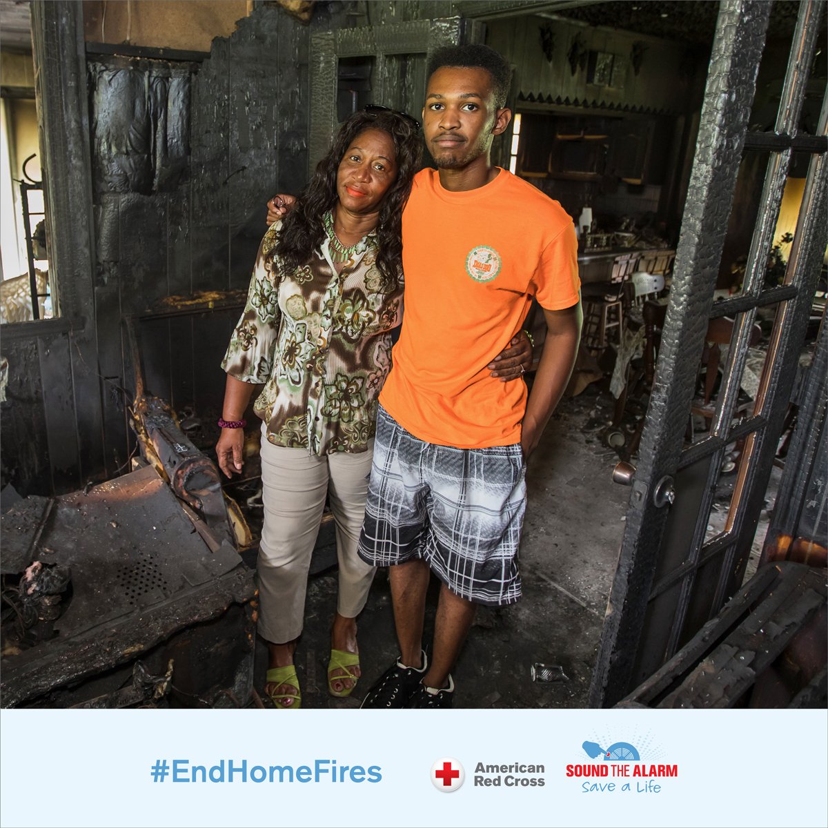 RedCrossIL's tweet image. Did you know you'd only have two minutes or less to escape your home in the event of a fire? We are getting out into local cities and neighborhoods to install 100,000 smoke alarms across the country. Join us to "Sound the Alarm."  Sign up at soundthealarm.org/chicago #endhomefires