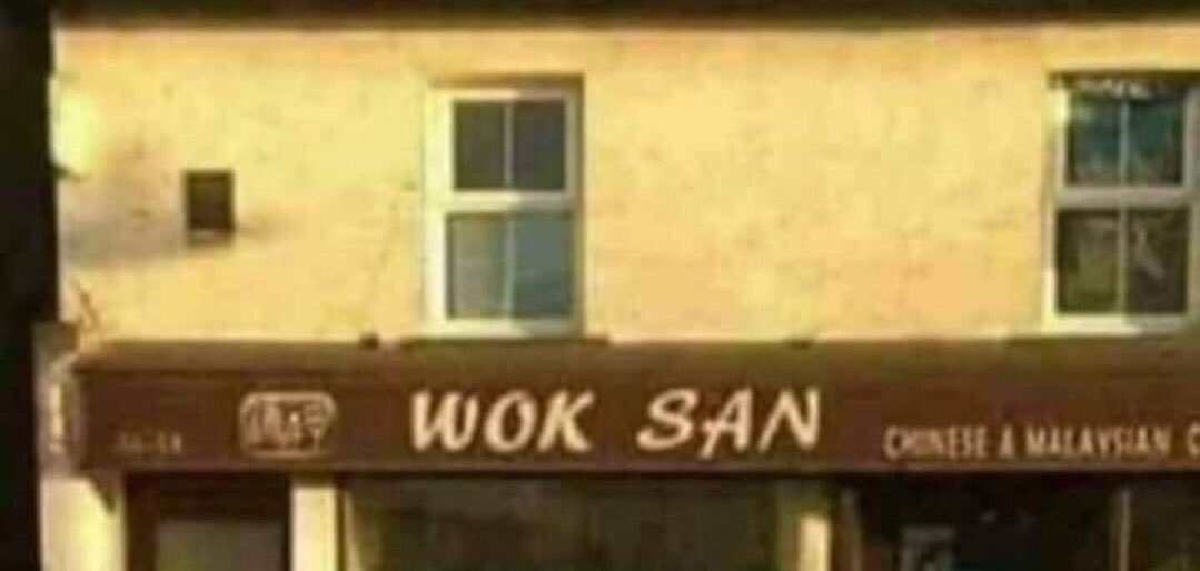 Funny_Signs_'s tweet photo. 🎶You don’t have to turn on your red light🎶 https://t.co/s6bmrHWy67