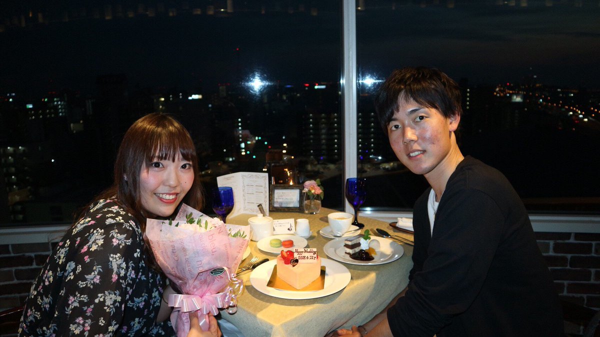 りな على تويتر 改めて この日から 今日で1年 あっという間の1年 結婚式 新婚旅行 素敵なイベント たくさんの幸せな1年でした 夫婦生活2年目も 私たちらしく過ごそうね