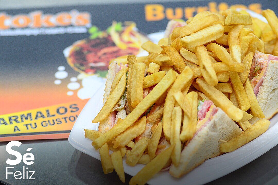 cclagranja's tweet photo. Domingo para descansar y disfrutar en familia, por eso te invitamos a visitar @tokesvzla para que te deleites con un club house, tequeños y patacones. #CCLaGranja #SeFelizEnLaGranja #SeFeliz #MuyCercaDeTi https://t.co/FFUntULuaG