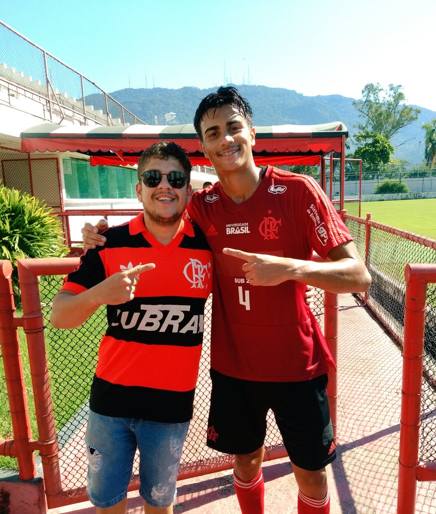 leopianissola's tweet photo. Essa dupla vale milhões #Craqueeee 💥 @ReinierJesus_10 https://t.co/Yt9xieyfGB