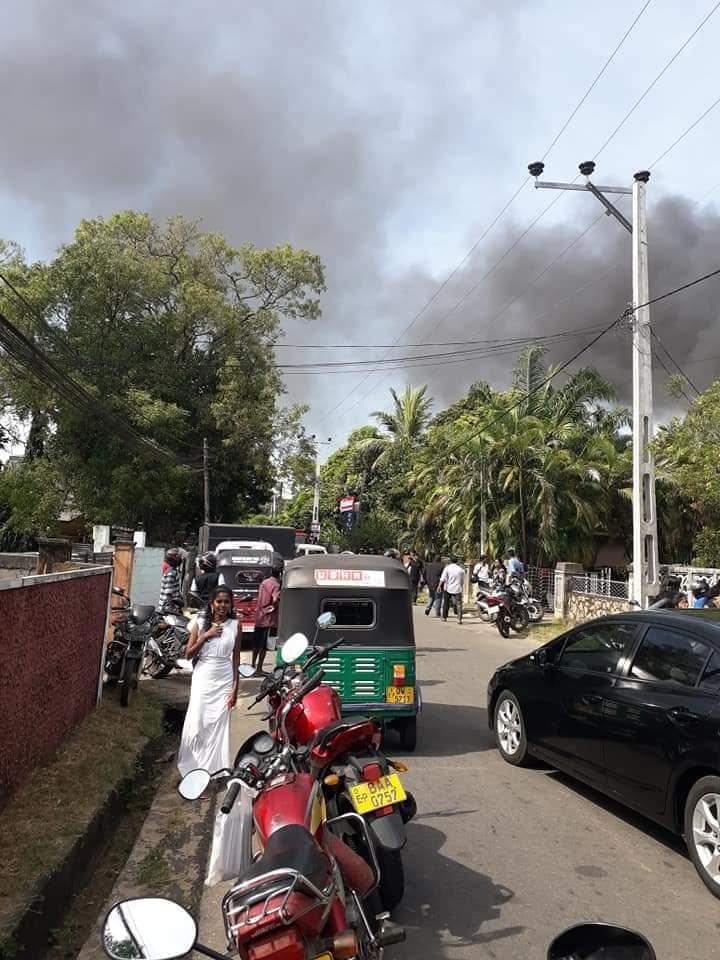 One of the Saddest &amp; Darkest day in history of Sri Lanka!
Suicide bombs blasts over 215 died, more than 450 injured.
#PrayforSriLanka 🙏
Sinhala ,Tamil ,Muslim,Burghers and Malays - One Country🇱🇰- One Nation🇱🇰!
#LKA #SriLanka #EasterSundayAttacksLK #EasterAttackSL #SriLankaBlast