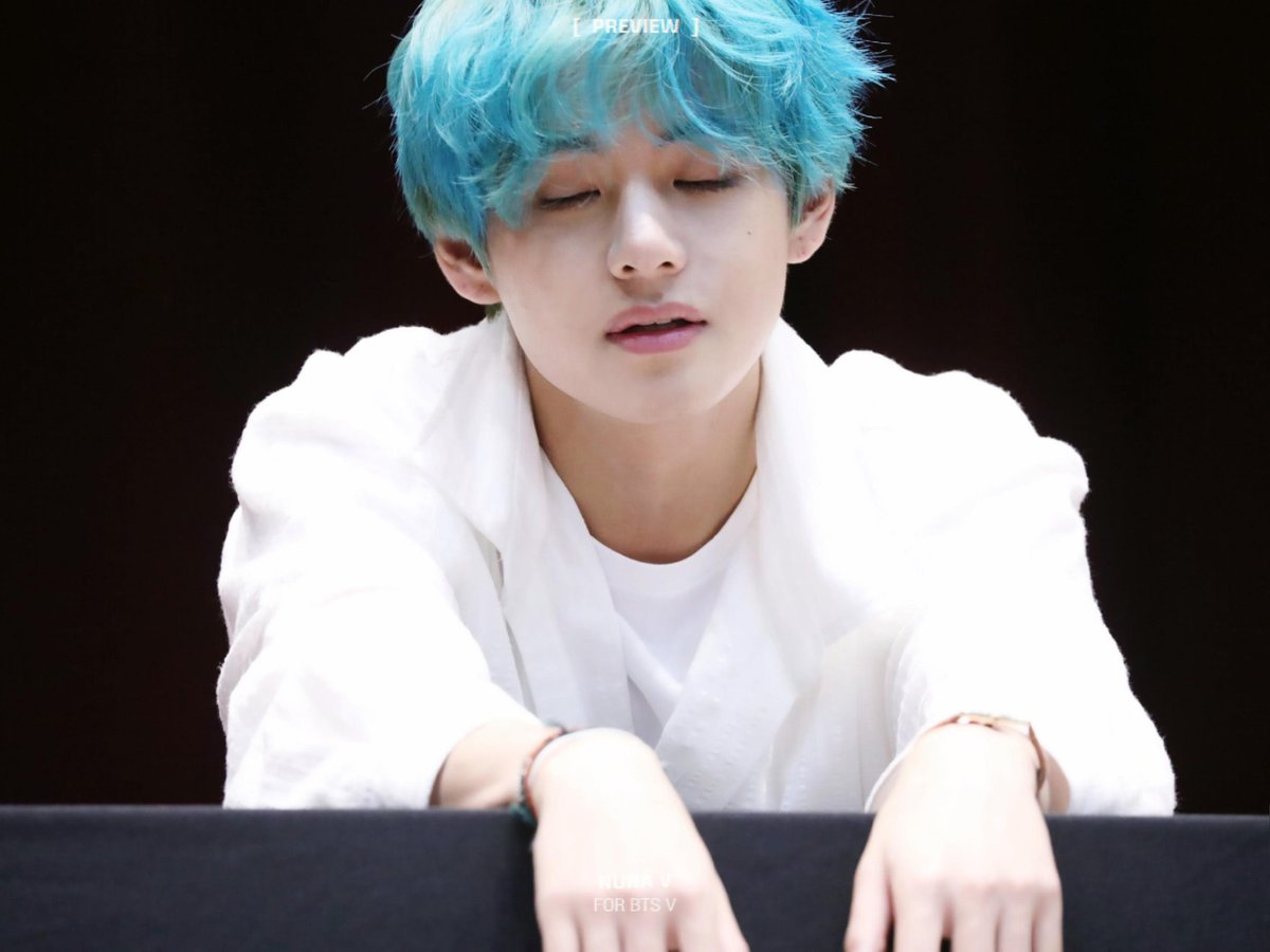 _nuna_V's tweet photo. [PREVIEW] 190421 알라딘팬싸
💜💜
#태형 #방탄소년단뷔 #BTSV #Taehyung @BTS_twt https://t.co/EyDd2FPfUD