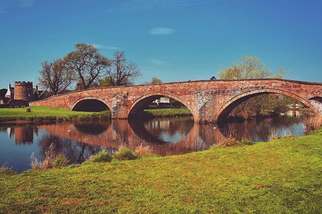 HiddenHadd's tweet photo. Happy Easter Folks! ☀️#hiddenhaddington #haddington #haddingtonbeauty #thisishaddington #haddingtonisnow #haddingtonscotland #haddingtonhistory #visithaddington #nungatebridge #oldscottishbridge #sandstonebridge #hiddengem #springtime #springishere #scot… https://t.co/0SyShNwRfP https://t.co/eFKFN7cuur