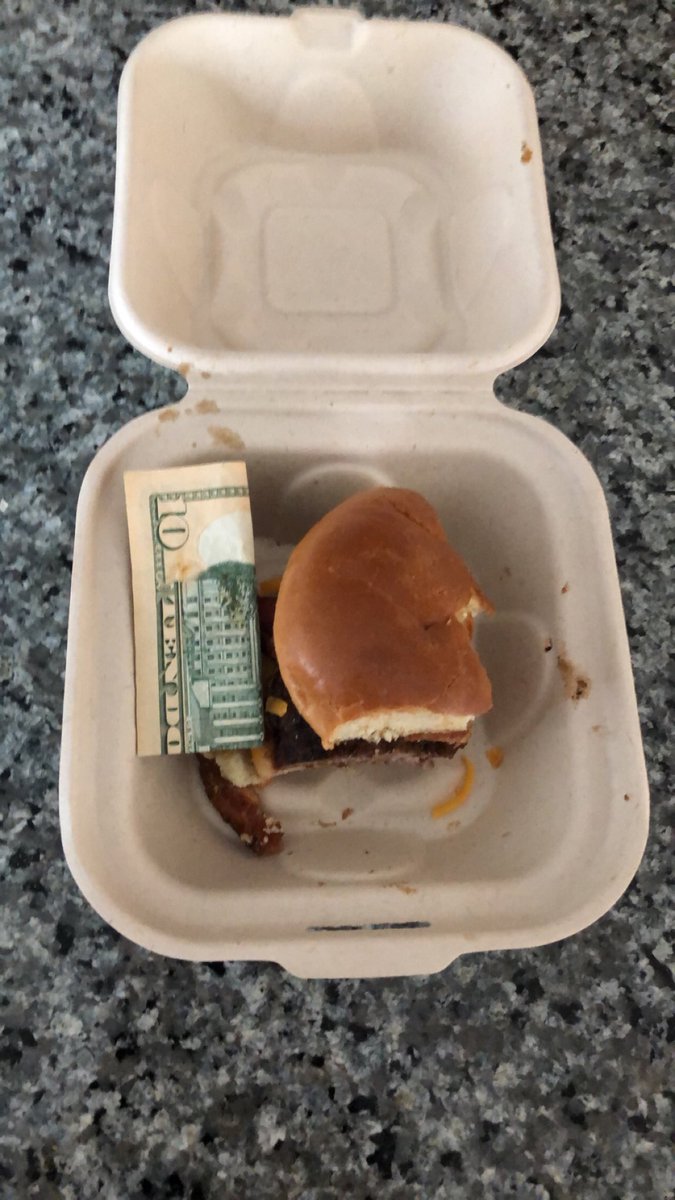 billhimer1016's tweet photo. Leftovers aren’t safe in the family fridge🙄 @barstoolsports @Barstool_SRU https://t.co/ule9ect5A3