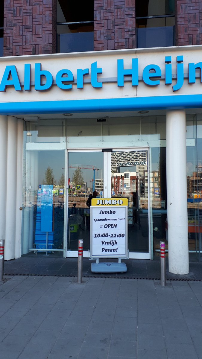 irisbohm's tweet image. Reclame hoeft niet altijd veel te kosten... 😉