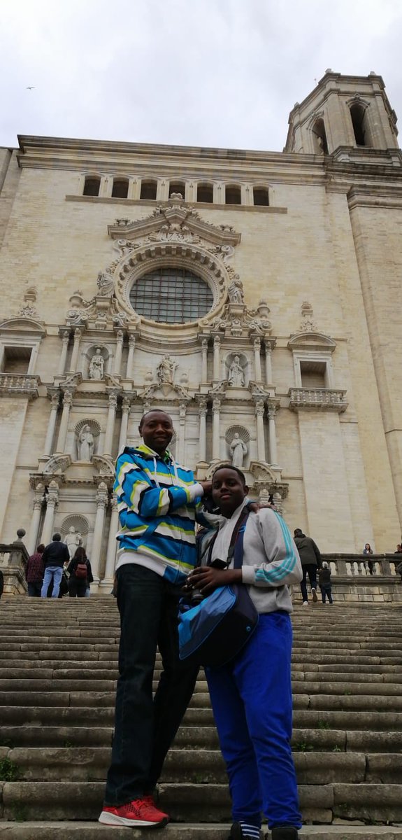 GironaBasket's tweet photo. 🇰🇪 Els amics kenians del #YISCA gaudint dels últims dies a Girona!
🇰🇪 Our Kenyan friends from #YISCA enjoying the last days in Girona!
🇰🇪 ¡Nuestros amigos kenianos del #YISCA disfrutando de los últimos días en Girona!
#CBGB19 https://t.co/FrFvyp58Tv