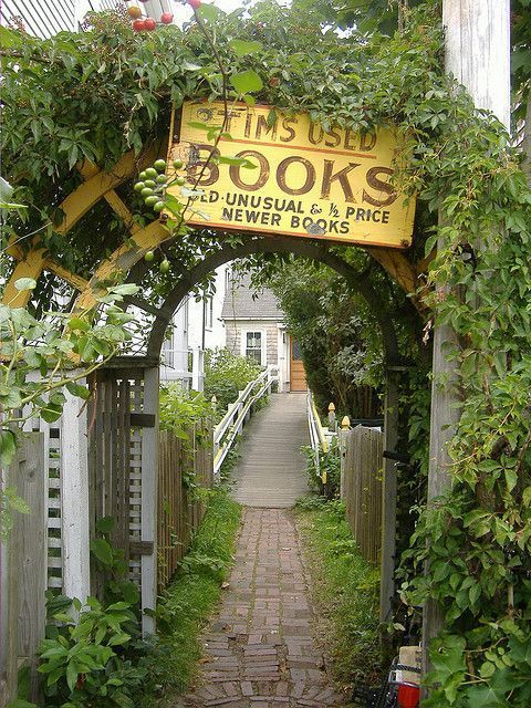#BookLovers 📚 tweet media
