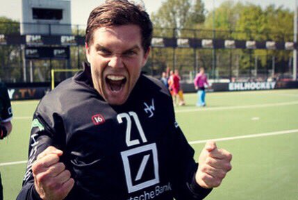 vincvanasch21's tweet photo. Winning is the only thing 🍀 #EHLFinal 🏆 #striveformore 🔥 #onelastdance 💃🏽 #sharethelove ❣️ https://t.co/UNR2bsVHfb