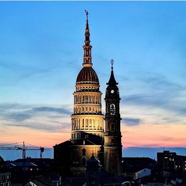 Igers_novara's tweet photo. ___________________________________
Buona Pasqua da #Novara 💛
.
Grazie @giovanni_marmina per aver condiviso questa stupenda foto
.
Selezione di @cschicca
.
#igersnovara #novara #igerspiemonte #instagramersitalia #piemonte #weareigersit #communityfirs… https://t.co/Aw23EvdFeo https://t.co/3jIVVeKu1L
