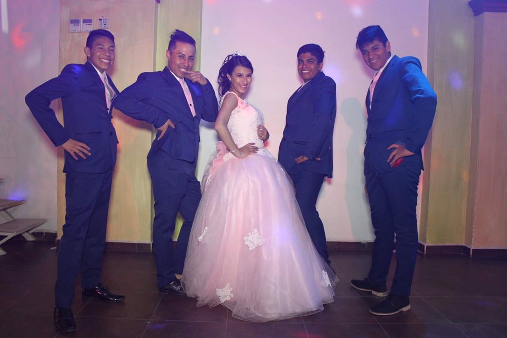 freestyledsxv's tweet photo. @freestyledsxv #eventodani salón Candiles del Pedregal Tizayuca https://t.co/1Lsusrh5J9