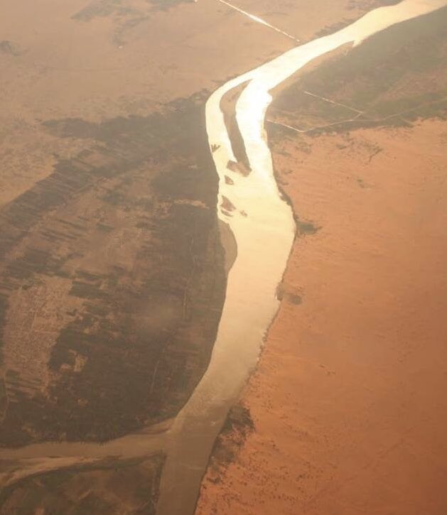 Jamie_Woodward_'s tweet photo. The most famous river on Earth? The River Nile. Just putting the finishing touches to our revision of this review chapter from 2007 for the second edition of #LargeRivers https://t.co/zomzWstjFc https://t.co/XBK5f0fwP6