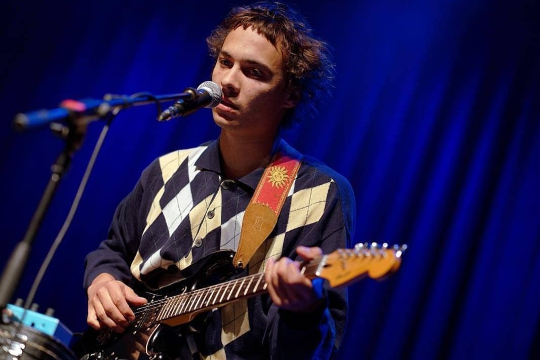 HAPPY BIRTHDAY FRANK DILLANE!!   From fake_tinker and all your fans. We hope you have a beautiful day! 