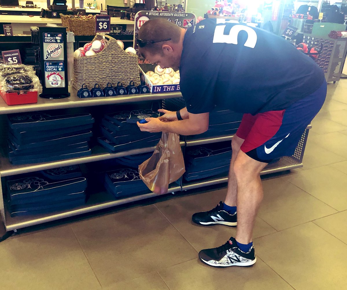 nashvillesounds's tweet photo. Looks like the Easter bunny had a little help this morning 😊

Be on the lookout for Easter eggs hidden throughout the park with prizes like baseball cards, stickers, #SoundsRemastered items &amp; autographed items. 

Happy searching! https://t.co/cgxDVapHVS