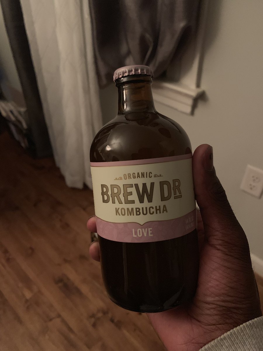 AfroJediii's tweet image. on the other side of afroqueer living are moments like this. we here. and very much alive. we don’t share the same Sunlight as y’all — our flowers grow different. // thankful for my friends.  #inthelife #blackqueermagic #younggiftedandblack #softnegro #biboiblues