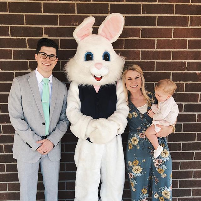 DamienCook's tweet photo. Happy Easter 🐰🐣 -
As a parent now it just amplifies God’s Love for us even more. I could never even think about sacrificing Til for anyone. True love and grace is sacrificing for anyone, even people who do not accept or appreciate it. Thankful today … https://t.co/sAhZXhgViI https://t.co/kMAosZkZ4w