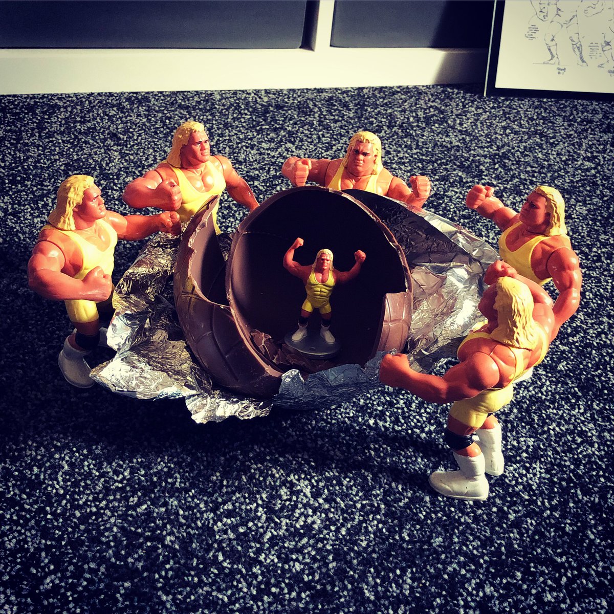 HasbroPerfect's tweet photo. I hope your Easter is perfect 👌🏻 https://t.co/hxs93ufpaA