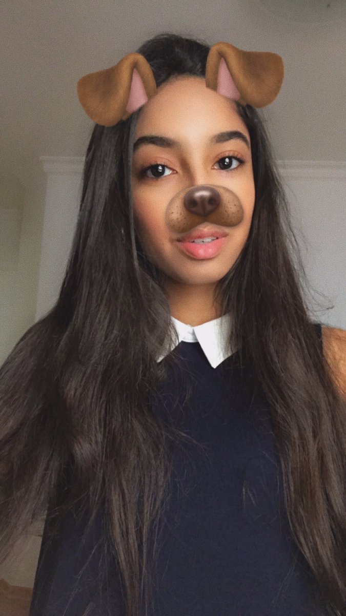 claairooo's tweet photo. queen of recycling selfies #issalgbtq https://t.co/8WmkB0y8iM