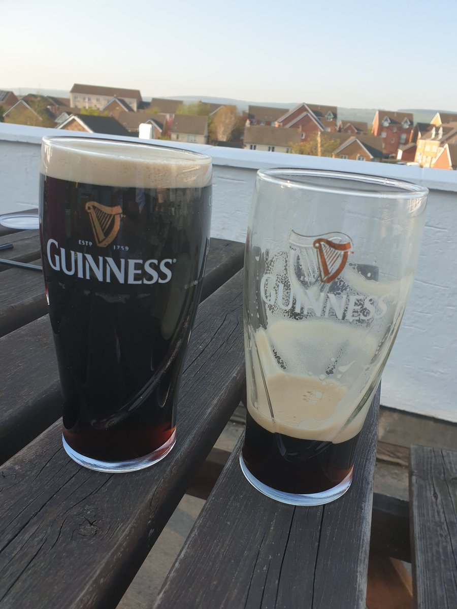 chrissy_tomp's tweet image. #itsgettingbetter