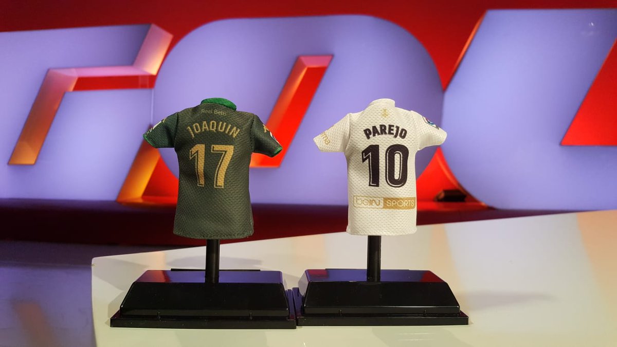bar_tv's tweet photo. 🎁 REGALO 🎁

🤩 ¿Quieres estas mini-camisetas de @joaquinarte y @DaniParejo?

🔁 Haz RT

❤️ Sigue a @Gol 

👌🏽 Dinos cuál quieres y un titular del partido con el HT #DirectoGol

🎖️ 2 ganadores

⏰ 20:15 | Minuto a minuto @RealBetis 🆚 @valenciacf

⏰ 22:30 | PRIMER RESUMEN https://t.co/oEXtxVPKhO