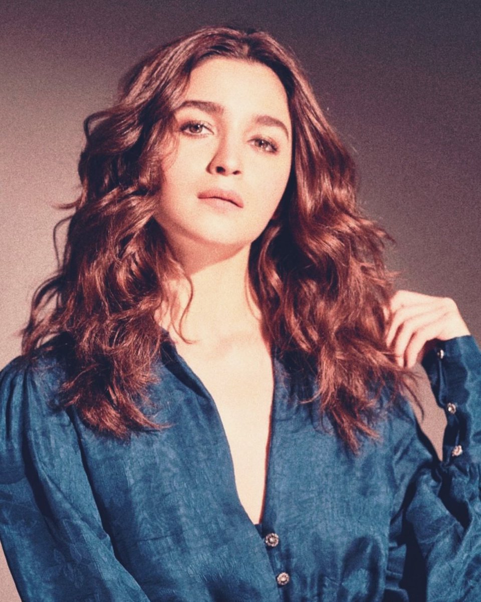 BestOfAliaa_'s tweet photo. She SNAPPED so Hard 🔥✨ https://t.co/Bmqof1rLoA