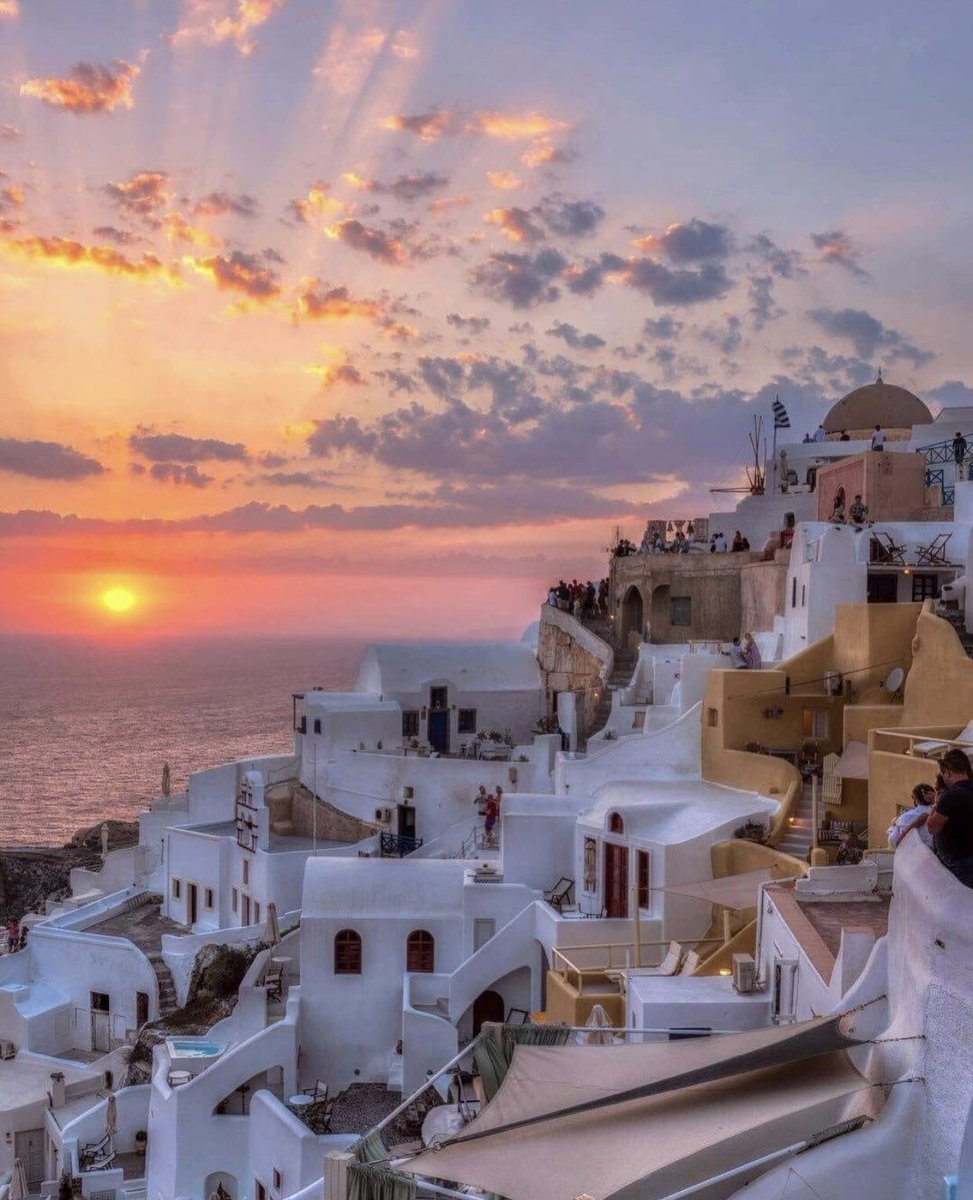 Who else loves this view as much as I do??? #Addicted 
how about this super #sunset #santorini #greece #visitsantorini #ILoveSantorini