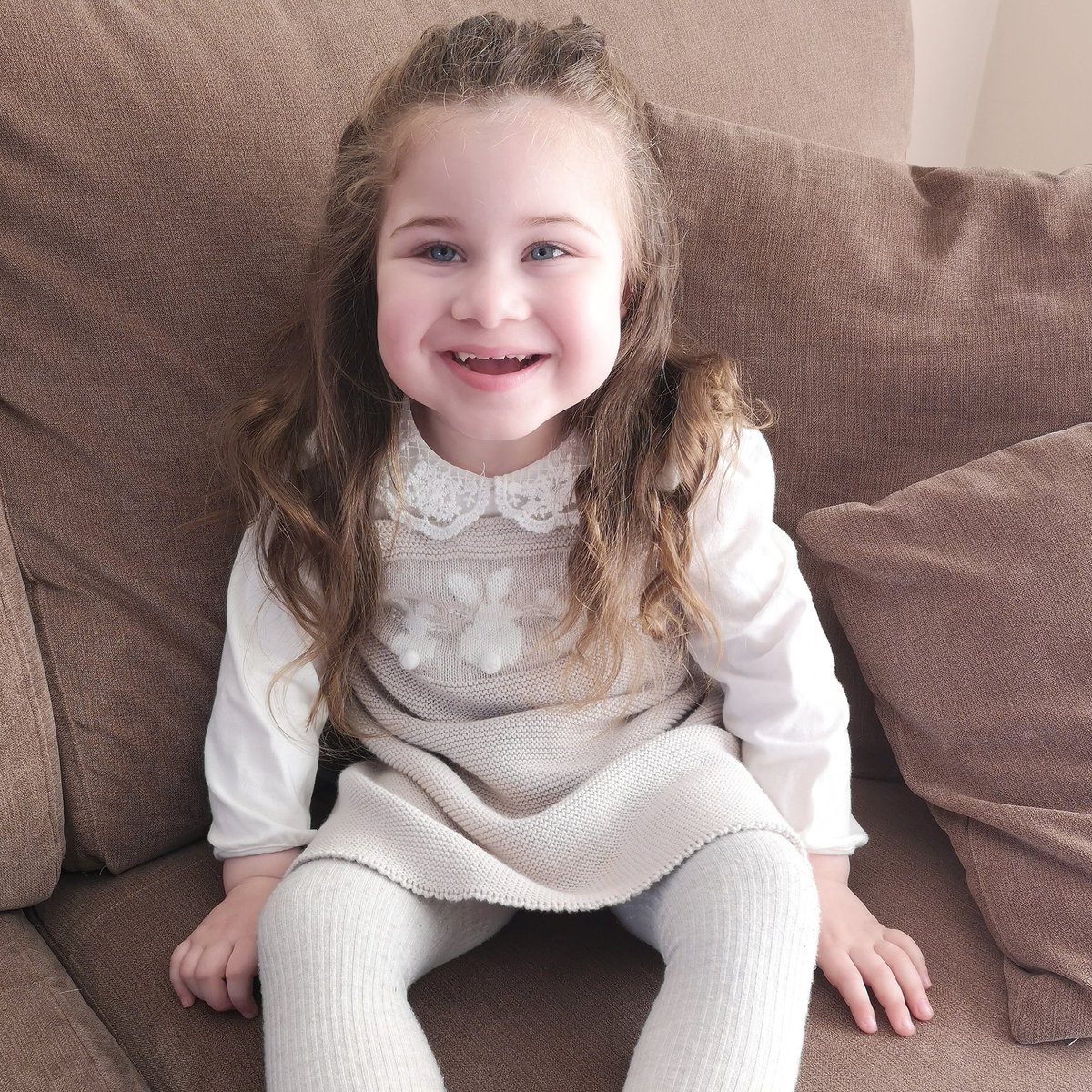 HarperHelpers's tweet photo. Happy Easter from Harper's Little Helpers 💛🐰🐥🍫 #cerebralpalsy #spasticquadriplegic #cpawareness #cpwarrior #cpstrong #ourlittlefighter #miraclebaby #sdr #selectivedorsalrhizotomy #trueknot #prematurebaby #easter #harperslittlehelpers https://t.co/XC353dVmVG