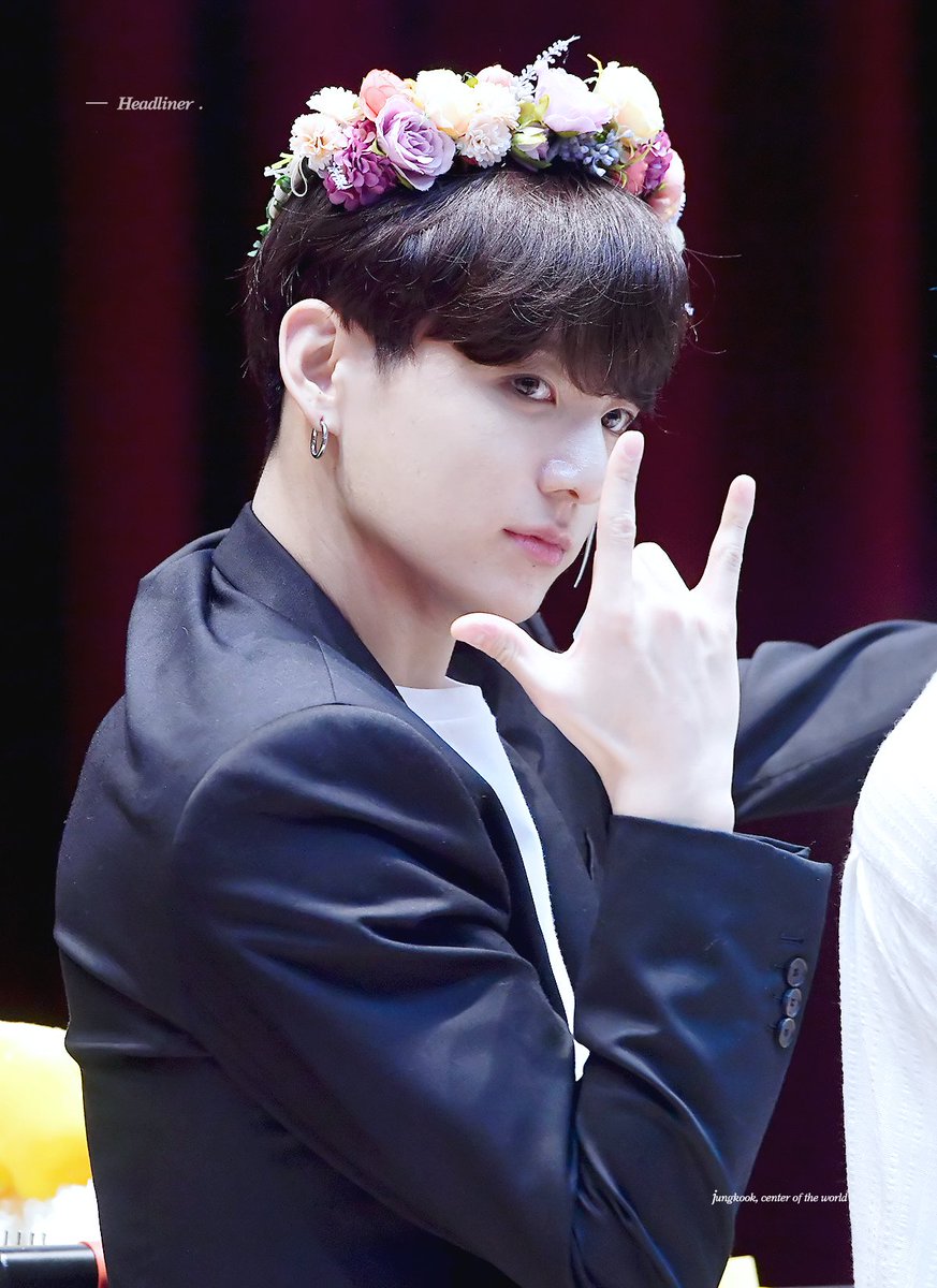 btspiics1's tweet photo. https://t.co/qssdvI2Clj