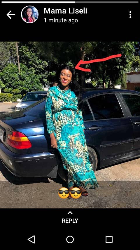 Liselikanyanga's tweet photo. I took a picture and someone noticed how nature is crowning me. QUEEN ALL THE WAY https://t.co/FeVcK4vC46